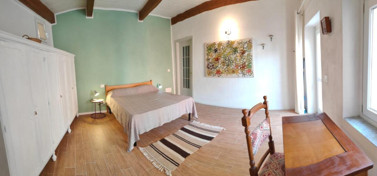 Magalocanda Stanze Sotto Al Castello Montemagno  Exteriör bild